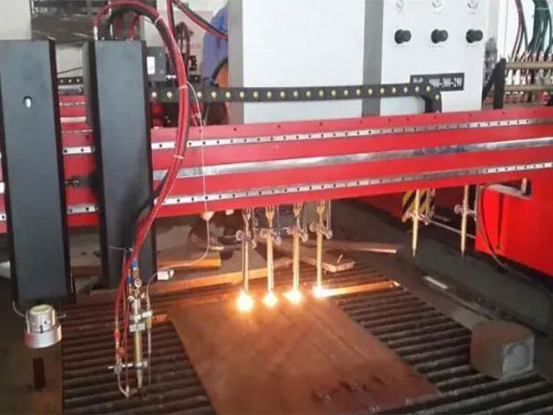 Plasma Cutting Machine